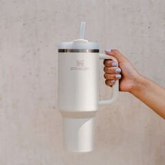 Stanley Quencher Flowstate Pipetli Termos Bardak 1.18 Lt Krem