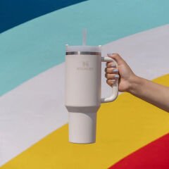 Stanley Quencher Flowstate Pipetli Termos Bardak 1.18 Lt Krem