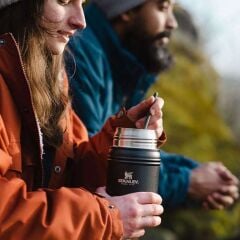 Stanley The Artisan Paslanmaz Çelik Yemek Termosu 0,50 Lt - Siyah