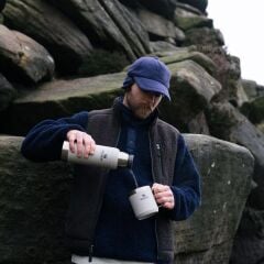 Stanley Klasik Vakumlu Paslanmaz Çelik Termos 0.75 LT - Beyaz