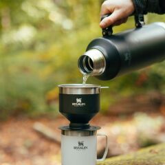 Stanley Klasik Vakumlu Paslanmaz Çelik Termos 2.3 LT - Siyah