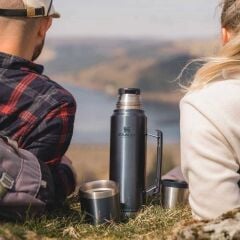 Stanley Klasik Vakumlu Paslanmaz Çelik Termos 1 LT - Lacivert