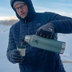 Stanley Klasik Vakumlu Paslanmaz Çelik Termos 1 LT - Yeşil
