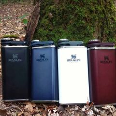Stanley Klasik Paslanmaz Çelik Cep Matarası 0.23 Lt - Siyah