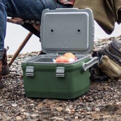 Stanley Adventure Taşınabilir Soğutucu Çanta 6,6 Lt - Koyu Yeşil