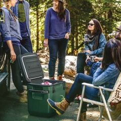 Stanley Adventure Taşınabilir Soğutucu Kamp Buzluğu 28 LT - Koyu Yeşil