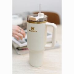 Stanley Quencher Pipetli Termos Bardak 1.18 Lt - Kırık Beyaz