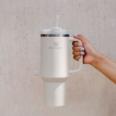 Stanley Quencher Pipetli Termos Bardak 1.18 Lt - Krem